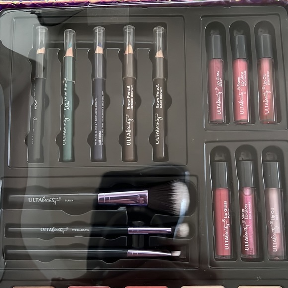 NWOT Ulta Beauty Box - Picture 7 of 12